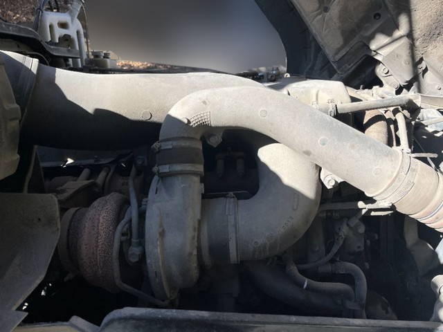 いすゞギガダンプ大型（10t）[写真20]