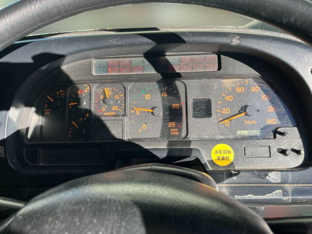 いすゞギガダンプ大型（10t）[写真31]