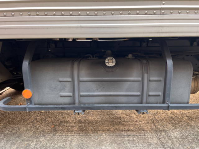 日野デュトロアルミバン小型（2t・3t）[写真18]