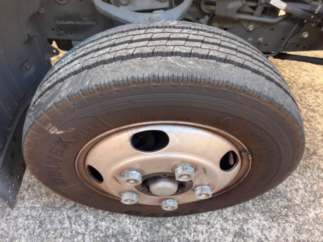 日野デュトロアルミバン小型（2t・3t）[写真20]