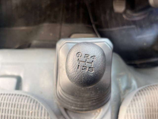 日野デュトロアルミバン小型（2t・3t）[写真33]