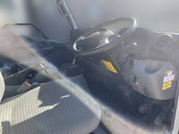 トヨタトヨエース平ボディ小型（2t・3t）[写真19]