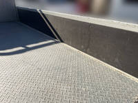 トヨタトヨエース平ボディ小型（2t・3t）[写真08]