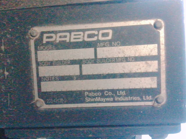 三菱ふそうキャンターアルミバン小型（2t・3t）[写真14]