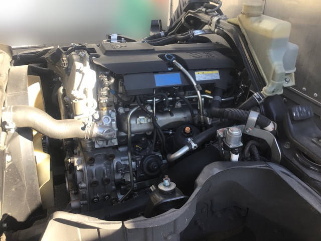 三菱ふそうキャンターアルミバン小型（2t・3t）[写真18]