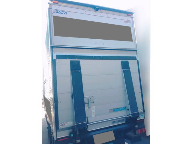 三菱ふそうキャンターアルミバン小型（2t・3t）[写真02]