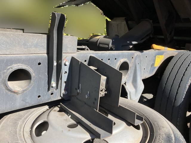 三菱ふそうキャンターダンプ小型（2t・3t）[写真16]