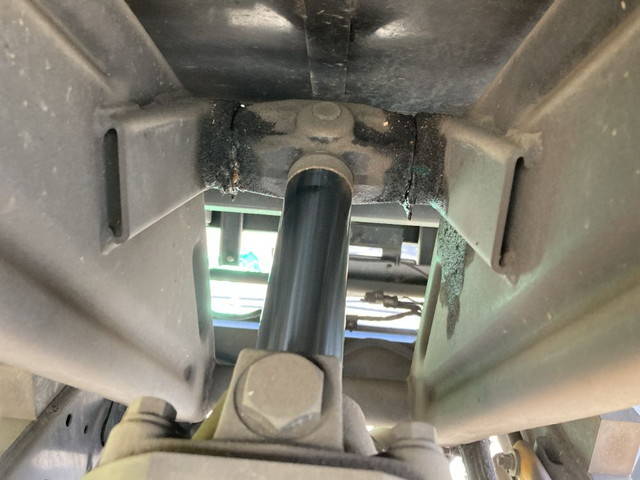 三菱ふそうキャンターダンプ小型（2t・3t）[写真18]