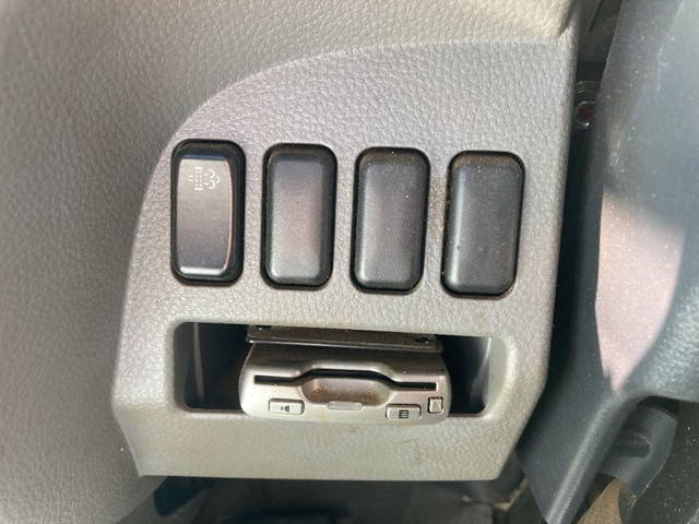 三菱ふそうキャンターダンプ小型（2t・3t）[写真36]