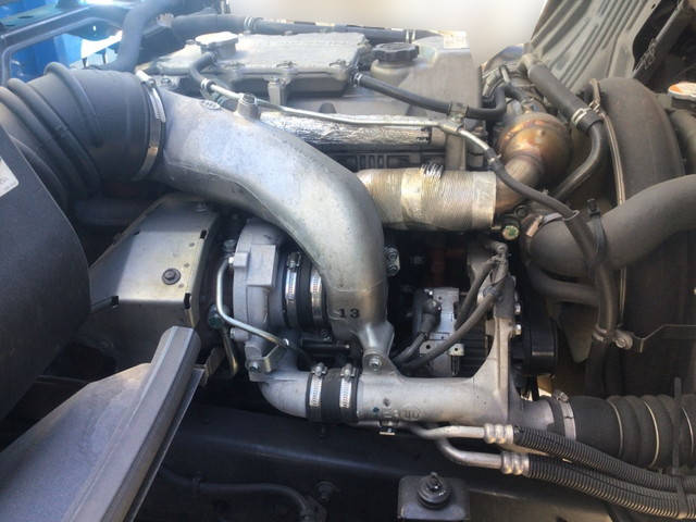 UDトラックスコンドル深ダンプ（土砂禁ダンプ）中型（4t）[写真12]