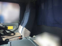 UDトラックスコンドル深ダンプ（土砂禁ダンプ）中型（4t）[写真15]