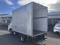 いすゞエルフアルミバン小型（2t・3t）[写真10]