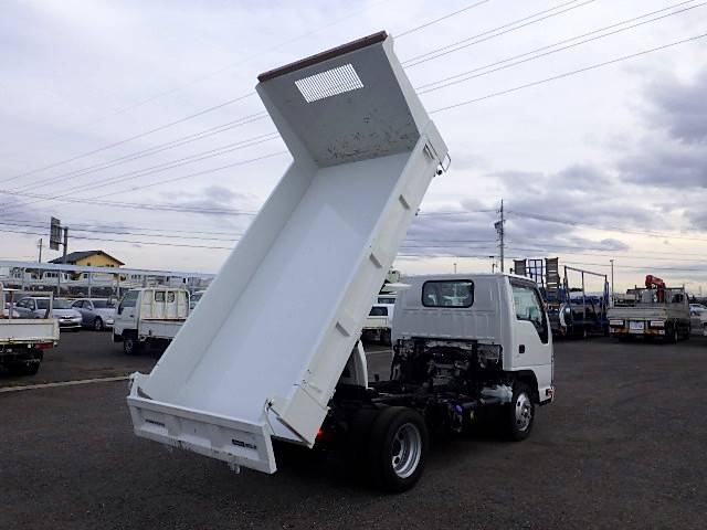 いすゞエルフダンプ小型（2t・3t）[写真07]