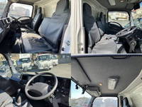 いすゞエルフアルミバン小型（2t・3t）[写真13]