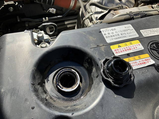 いすゞエルフアルミバン小型（2t・3t）[写真24]