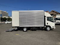 いすゞエルフアルミバン小型（2t・3t）[写真28]