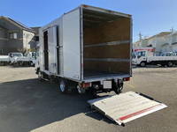 いすゞエルフアルミバン小型（2t・3t）[写真29]