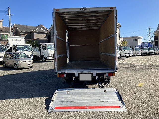いすゞエルフアルミバン小型（2t・3t）[写真30]