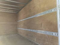 いすゞエルフアルミバン小型（2t・3t）[写真33]