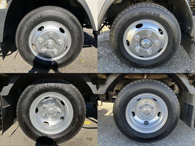 いすゞエルフアルミバン小型（2t・3t）[写真39]