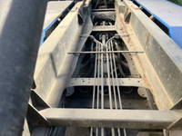 UDトラックスクオンコンテナ専用車大型（10t）[写真15]