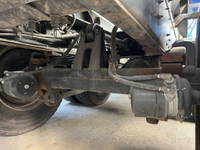 UDトラックスクオンコンテナ専用車大型（10t）[写真23]