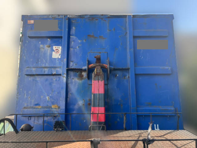 UDトラックスクオンコンテナ専用車大型（10t）[写真09]