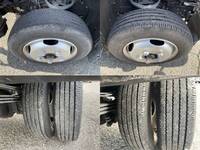 日野デュトロ平ボディ小型（2t・3t）[写真15]