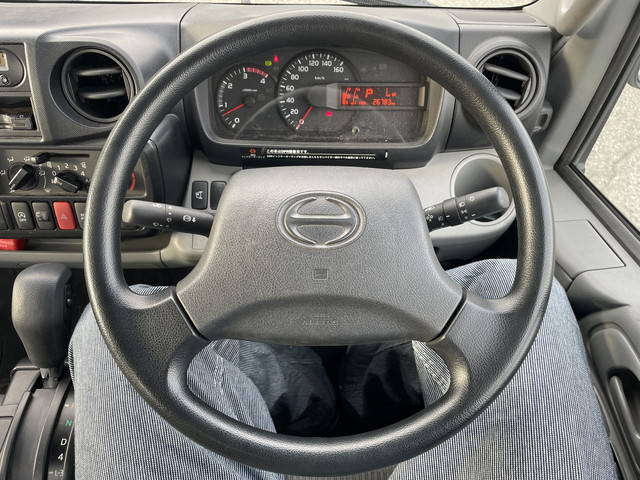 日野デュトロ平ボディ小型（2t・3t）[写真31]