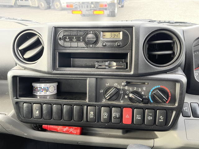 日野デュトロ平ボディ小型（2t・3t）[写真33]