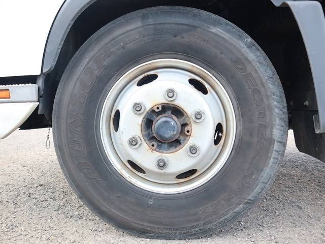 日野レンジャー平ボディ中型（4t）[写真17]