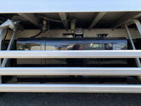 UDトラックスクオン冷凍車（冷蔵車）大型（10t）[写真18]