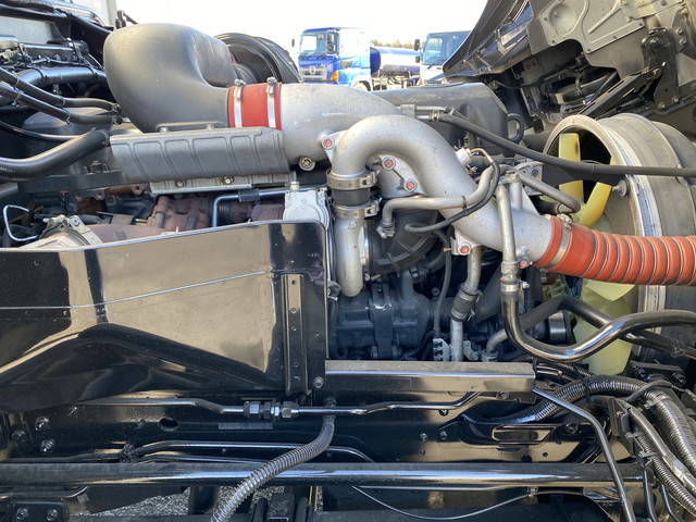 UDトラックスクオン冷凍車（冷蔵車）大型（10t）[写真24]