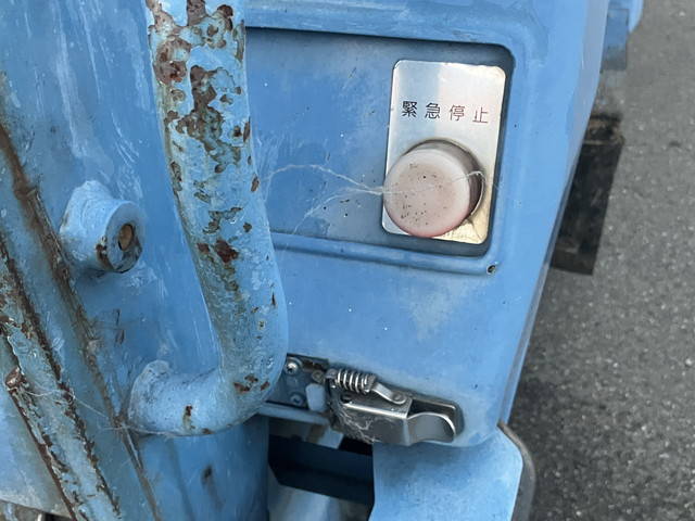 いすゞエルフパッカー車（塵芥車）小型（2t・3t）[写真13]