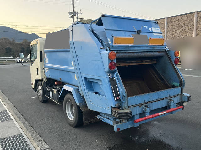 いすゞエルフパッカー車（塵芥車）小型（2t・3t）[写真02]