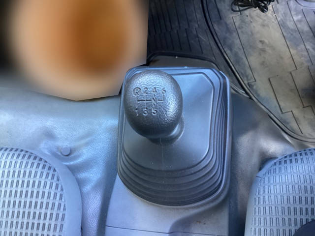 日野デュトロ平ボディ小型（2t・3t）[写真27]