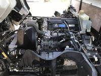 三菱ふそうキャンター平ボディ小型（2t・3t）[写真16]