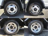 三菱ふそうキャンター平ボディ小型（2t・3t）[写真20]