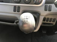 三菱ふそうキャンター平ボディ小型（2t・3t）[写真22]