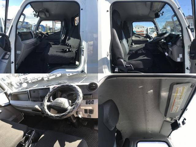 三菱ふそうキャンター平ボディ小型（2t・3t）[写真24]