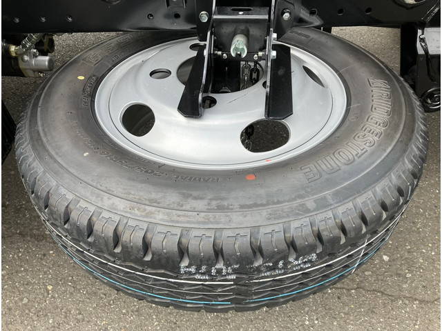 三菱ふそうキャンター深ダンプ（土砂禁ダンプ）小型（2t・3t）[写真17]