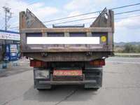 いすゞギガダンプ大型（10t）[写真02]