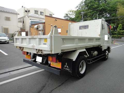 三菱ふそうファイターダンプ中型（4t）[写真02]