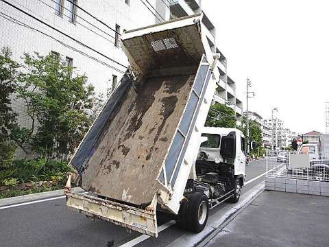 日野レンジャーダンプ中型（4t）[写真02]