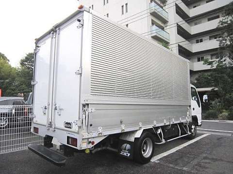 いすゞエルフアルミウイング小型（2t・3t）[写真02]