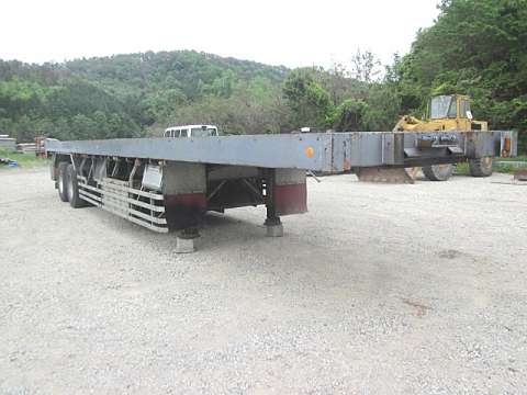 日本フルハーフその他の車種平床式トレーラー[写真02]