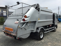 日野レンジャーパッカー車（塵芥車）中型（4t）[写真02]