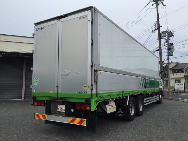 三菱ふそうスーパーグレートパネルウイング大型（10t）[写真02]