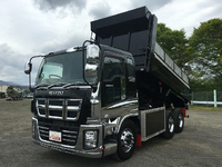 いすゞギガダンプ大型（10t）[写真01]