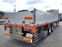 UDトラックスクオンアルミブロック大型（10t）[写真02]